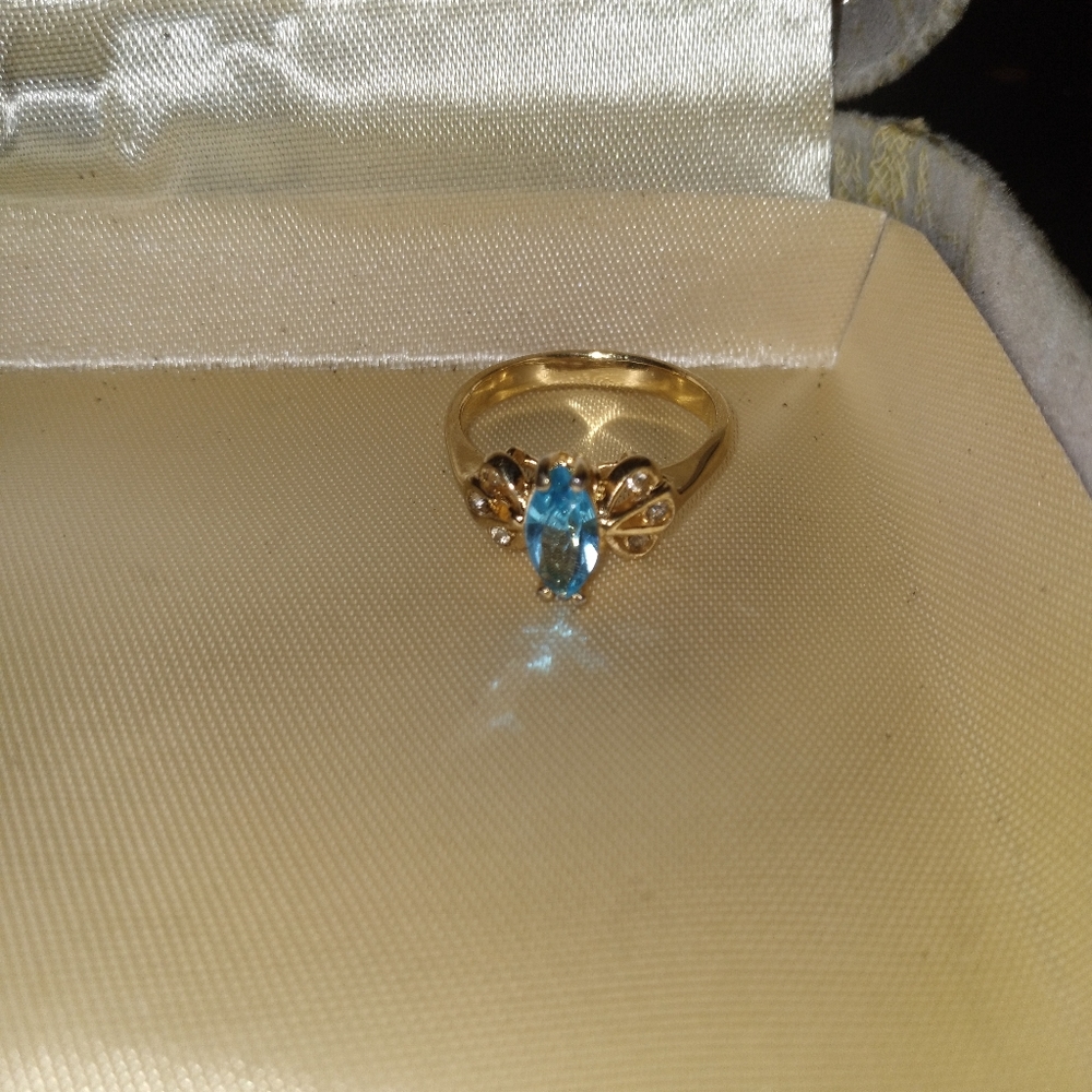 Avon Ring